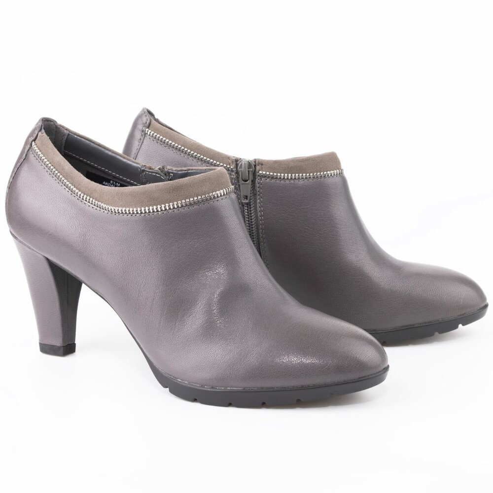 Anne Klein “Dalayne” Gray Leather Zip Ankle Booties – Women’s 8.5 M